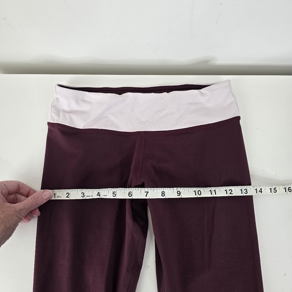 Lululemon Run Track Time Crop Leggings Size 6 Bordeaux Drama/ Pretty Pink - Picture 10 of 12